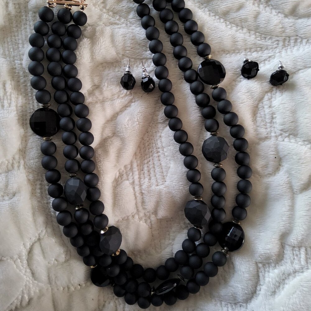 Verona coated Necklace and Simply Vera Vera Wang earrings